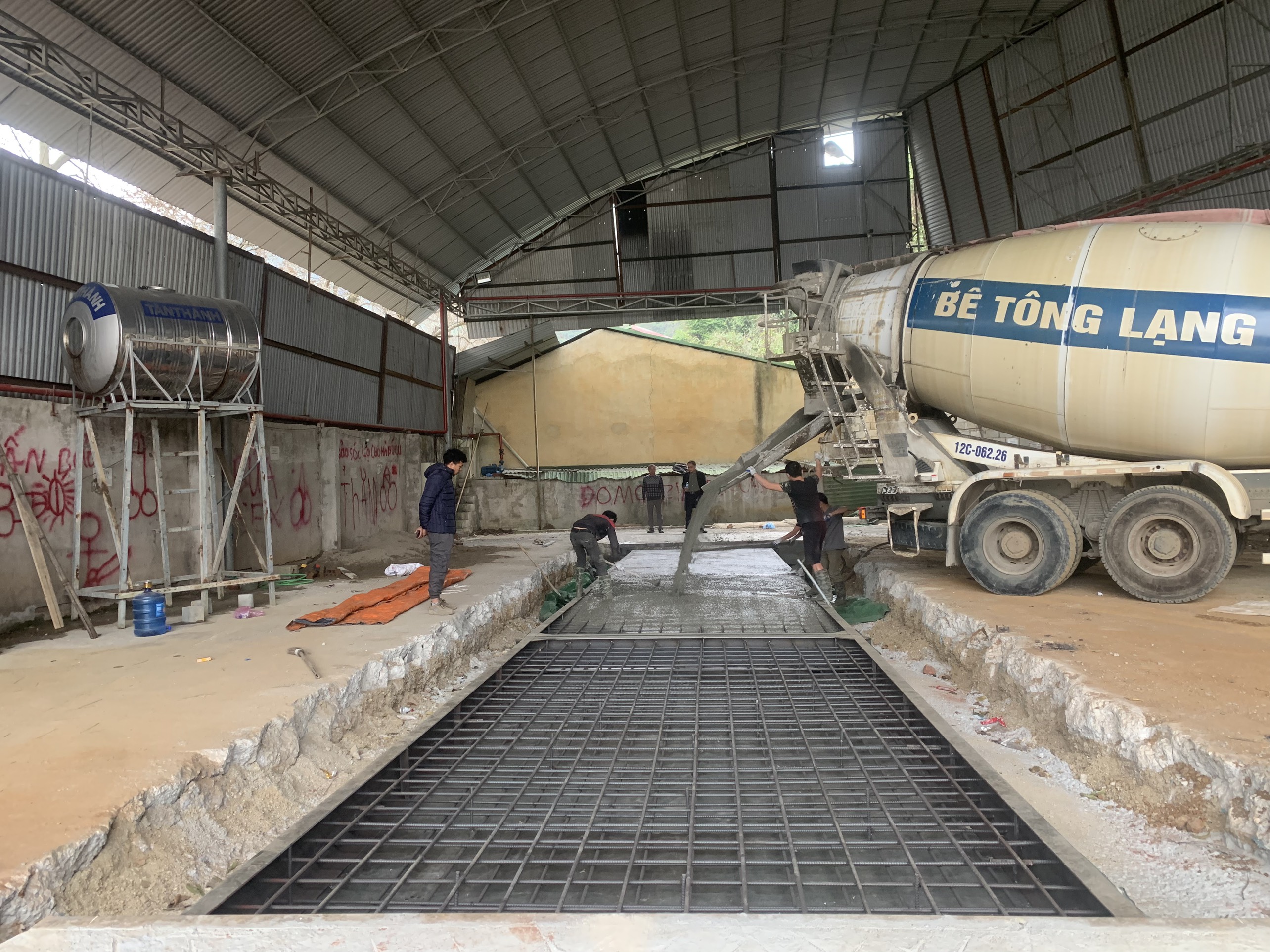 Cân ô tô sàn bê tông 80 tấn 3m x 18m